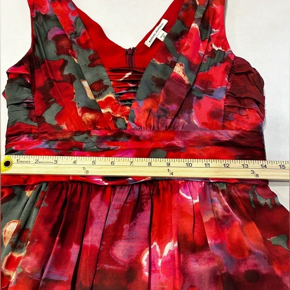 Banana Republic Sleeveless‎ Silk Blend, Double V Neck Midi Dress Red & Purple 6P - Picture 11 of 12